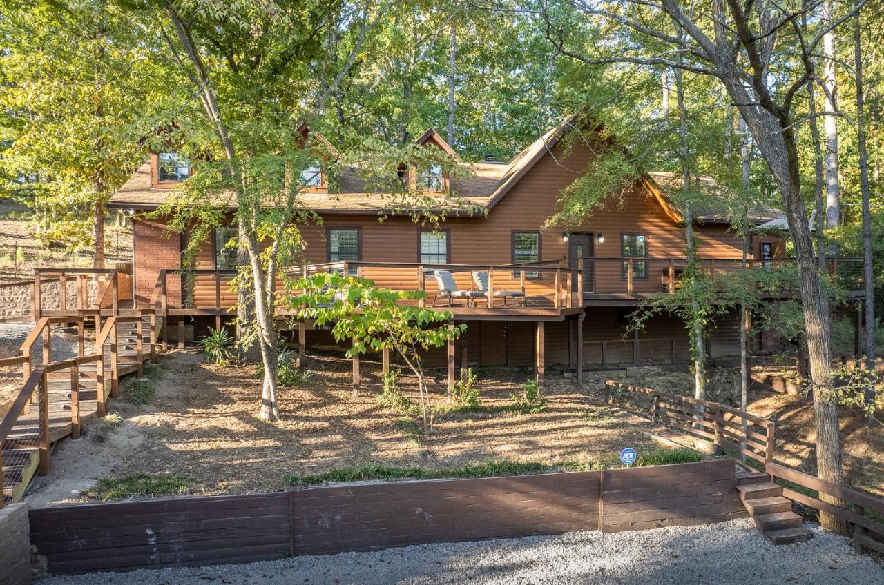Hébergement de vacances Luxury Rock Creek W Deck By Hamilton Hot Springs